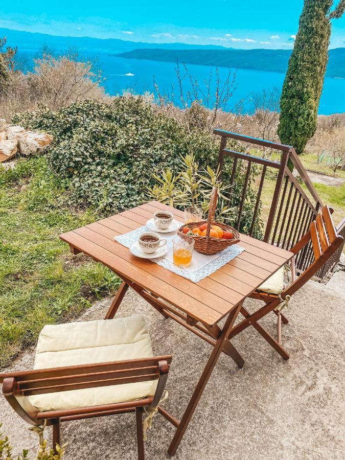 Holiday Home Istra Plomin Eksteriør bilde